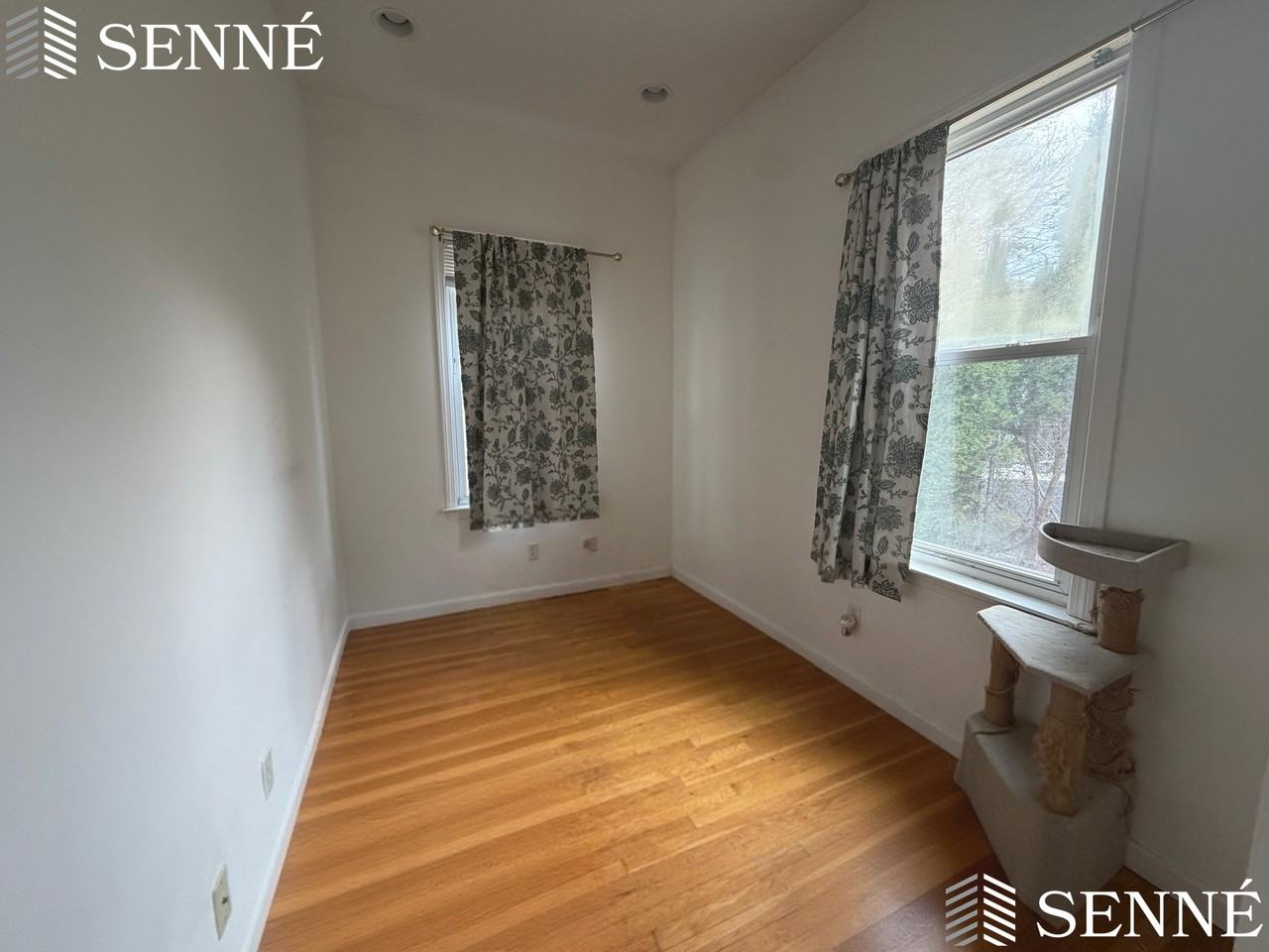 340 Franklin St #3 - Photo 7 of 10