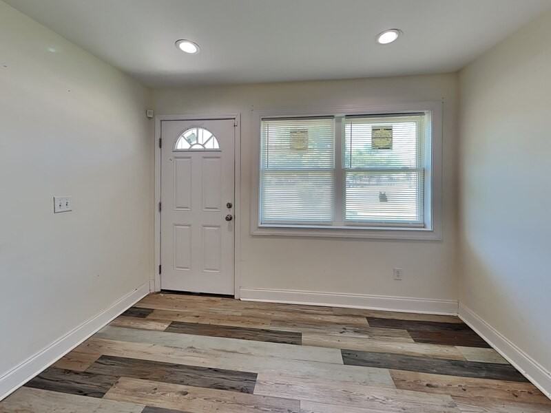 219 12th St W - Photo 2 of 10