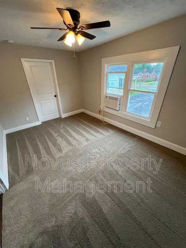 304 Cedar St #D - Photo 5 of 9