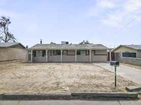 2221 E Beverly Ln - Photo 1 of 1
