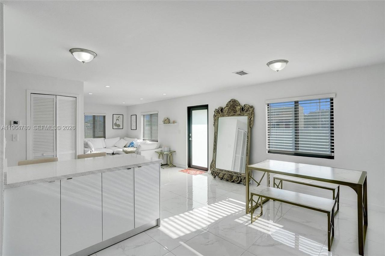 1712 Northwest 76th Terrace #1712