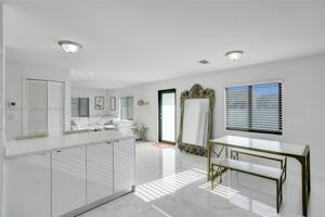 featured image of 1712 Northwest 76th Terrace #1712