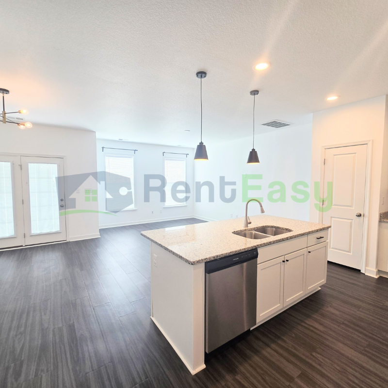 2107 Steiner St - Photo 6 of 19