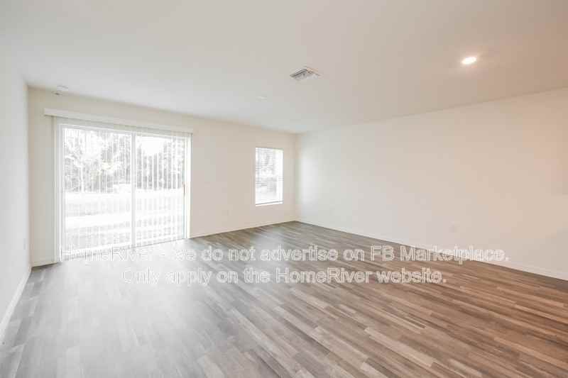 212 Nw 1st St - Photo 7 of 22