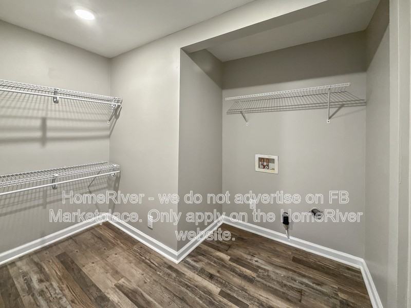 3010 Sardonyx St - Photo 7 of 21