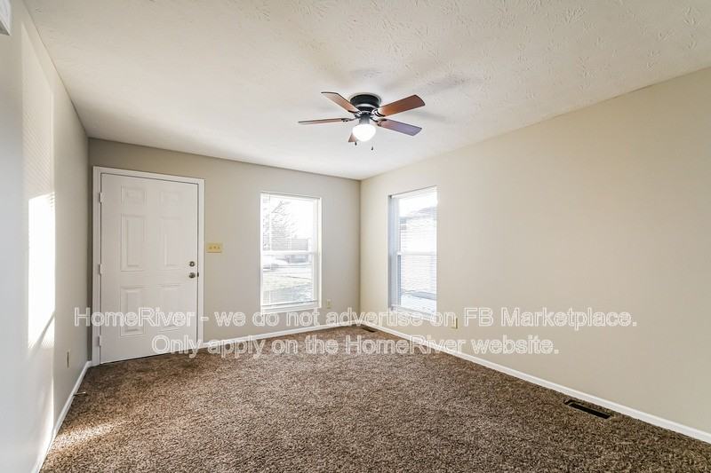 2606 E 56th St - Photo 3 of 19