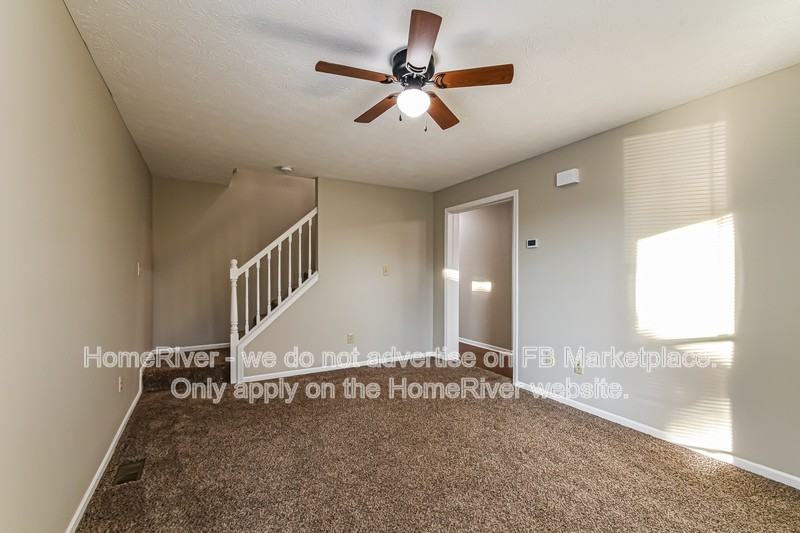 2606 E 56th St - Photo 4 of 19