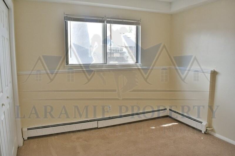 2310 E Garfield St #A12 - Photo 4 of 11