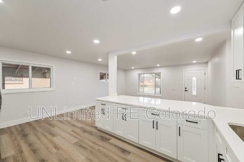 1350 Troy St - Photo 3 of 17