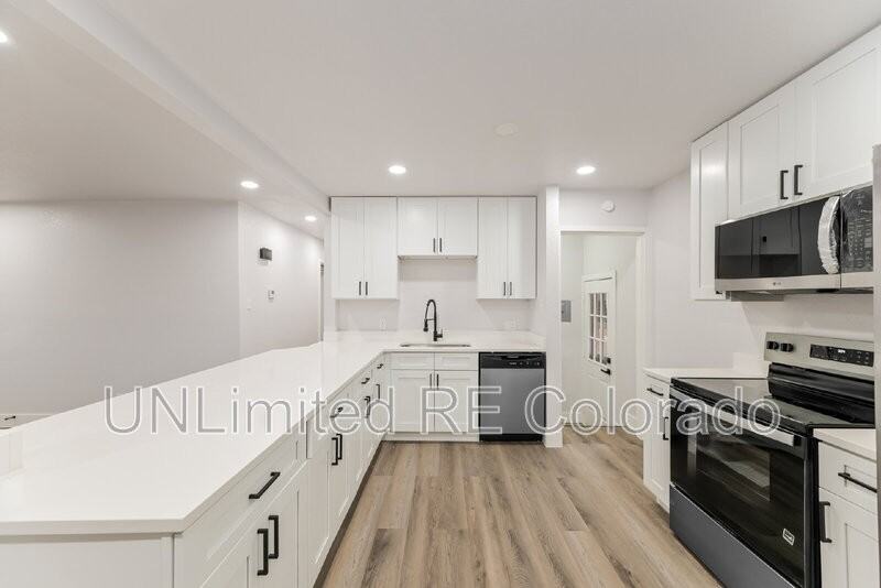 1350 Troy St - Photo 4 of 17