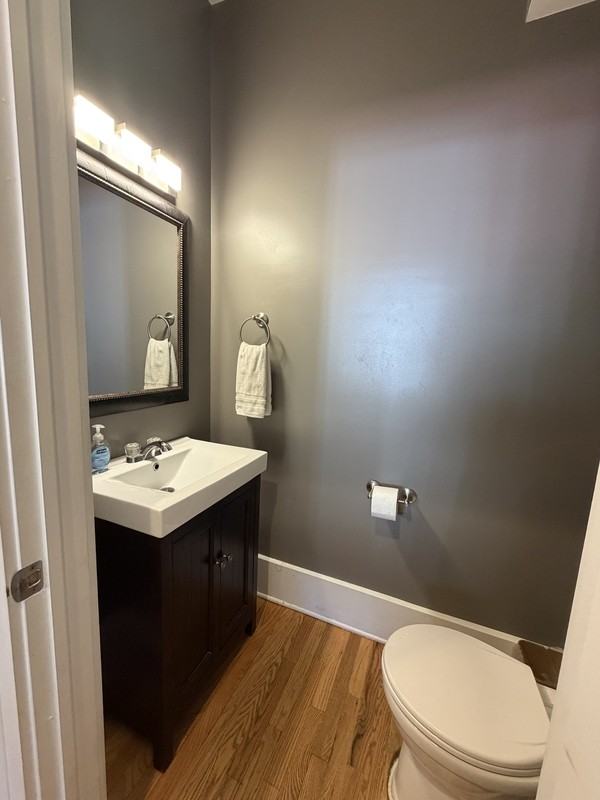 845 Illinois St - Photo 4 of 33