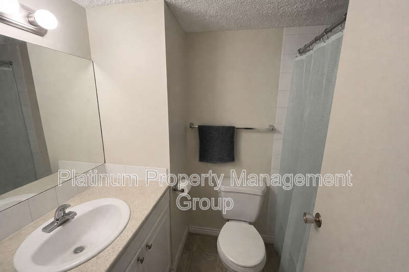 923 3 Ave Nw #102 - Photo 2 of 6