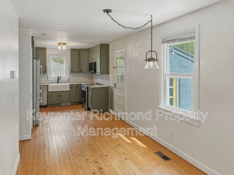 8255 Varina Rd - Photo 5 of 21