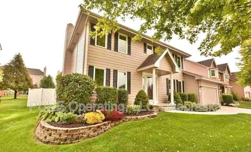 4909 N 142nd St - Photo 2 of 50