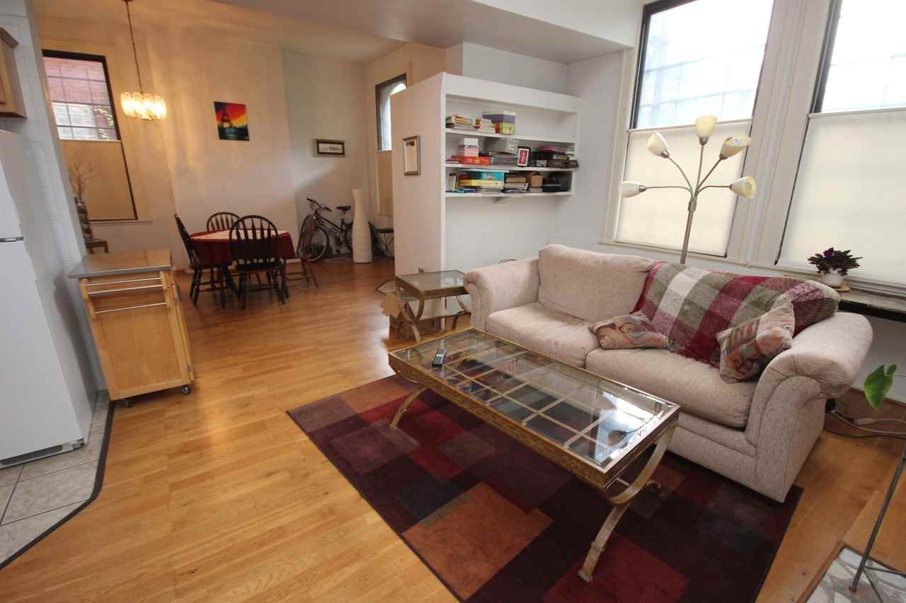 ELLSWORTH AVE-5533 -- 144 - Photo 2 of 15