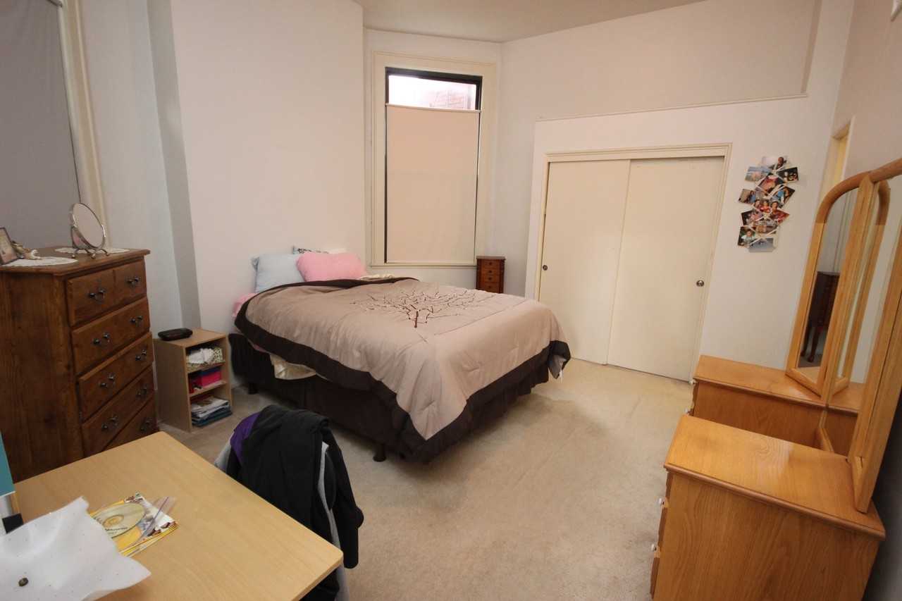 ELLSWORTH AVE-5533 -- 144 - Photo 6 of 15