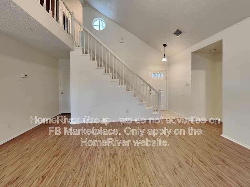 201 Mahogany Dr - Photo 5 of 30