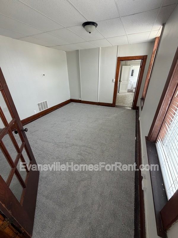 927 Harmony Way - Photo 3 of 5