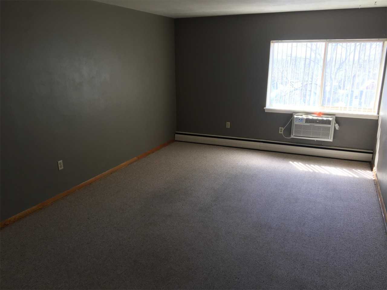 430 S Harrison Avenue - Photo 5 of 8