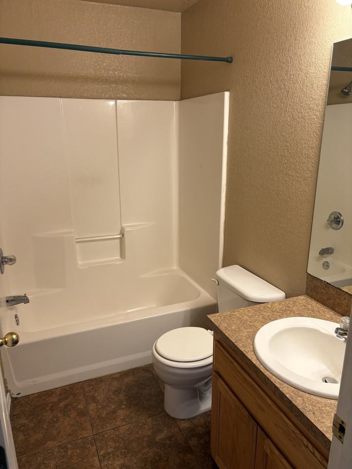 501 Countryside Lane - Photo 6 of 6