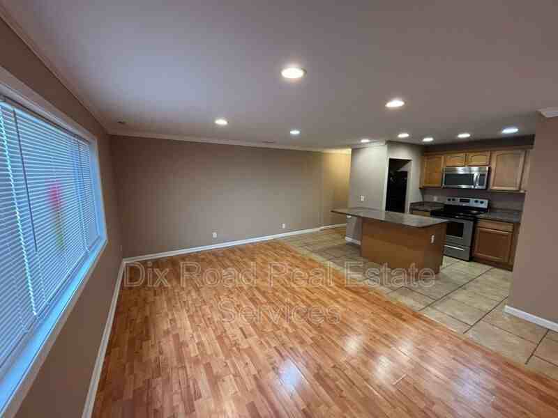 6943 Gracely Dr #3B - Photo 7 of 22