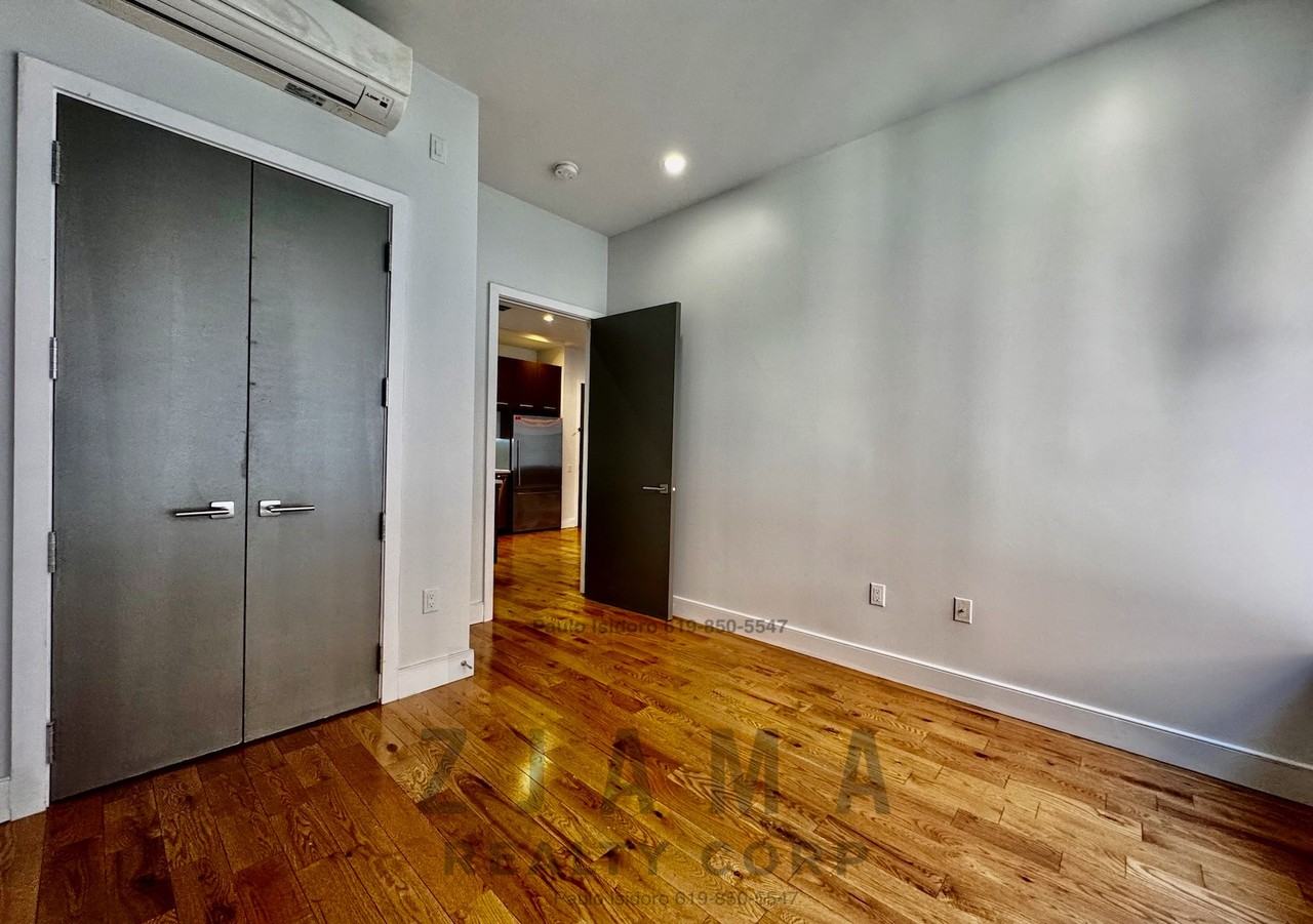 72 Willoughby St #3C - Photo 4 of 10