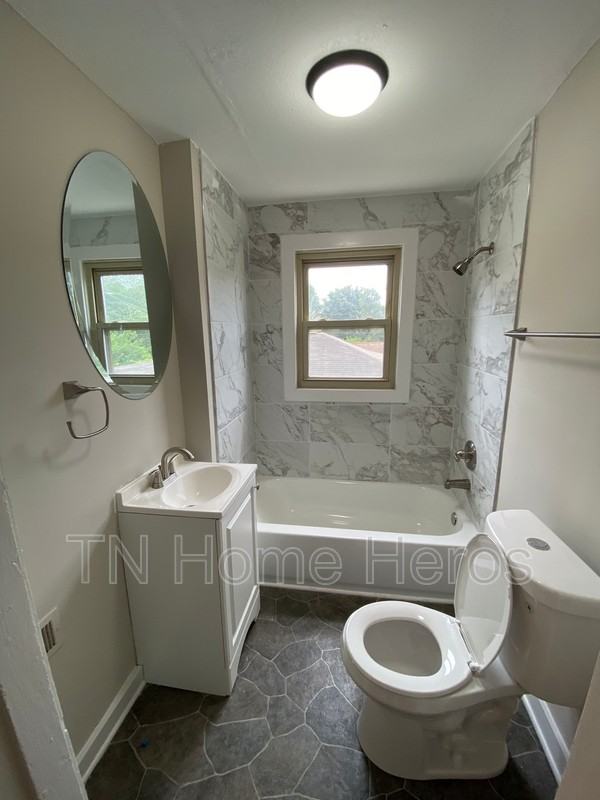 2805 Ontario St - Photo 6 of 11