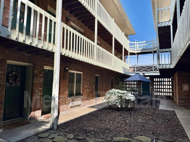 1615 6th Ave #101 - Photo 2 of 13