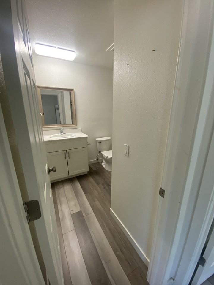 3671 Spruce Avenue - Photo 4 of 8