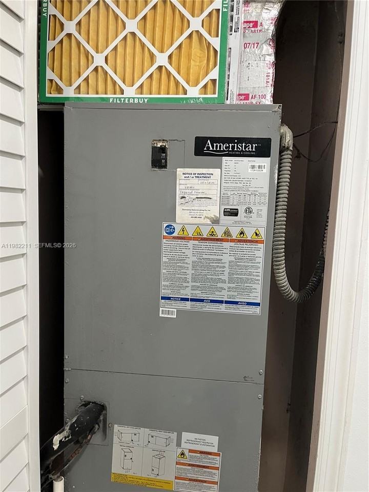 13485 Southwest 28th Street - Photo 2 of 30