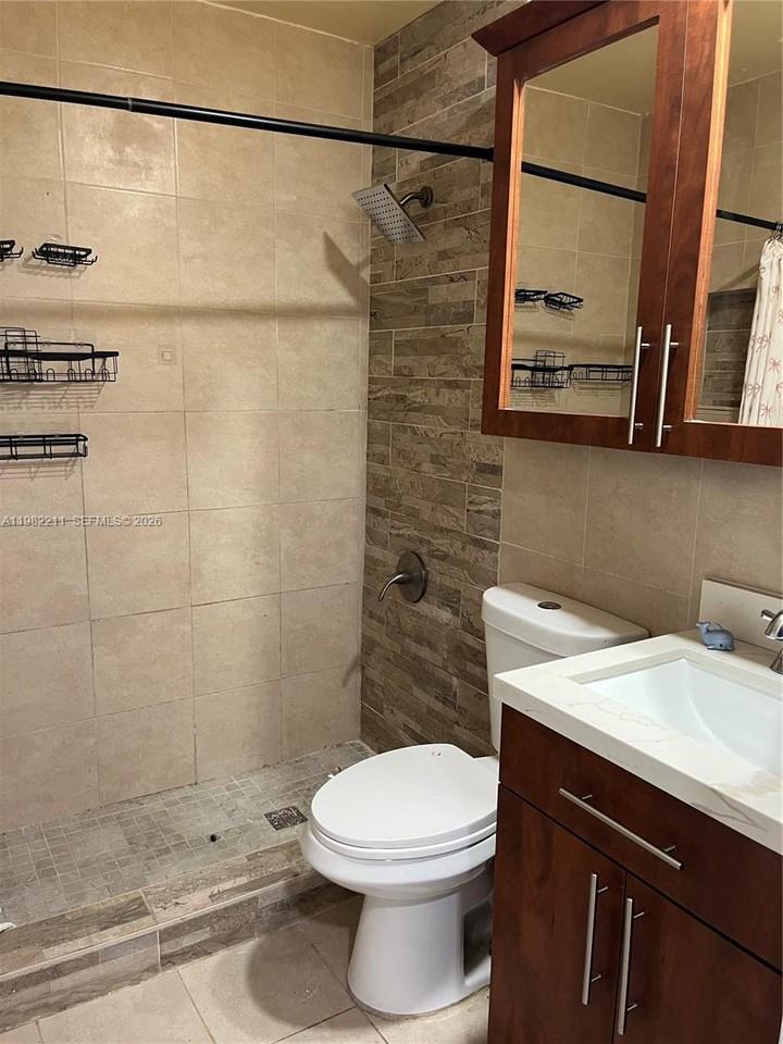 13485 Southwest 28th Street - Photo 3 of 30