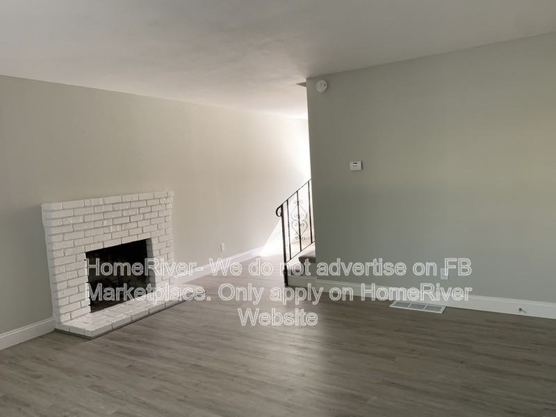 1082 43rd Ave - Photo 3 of 23