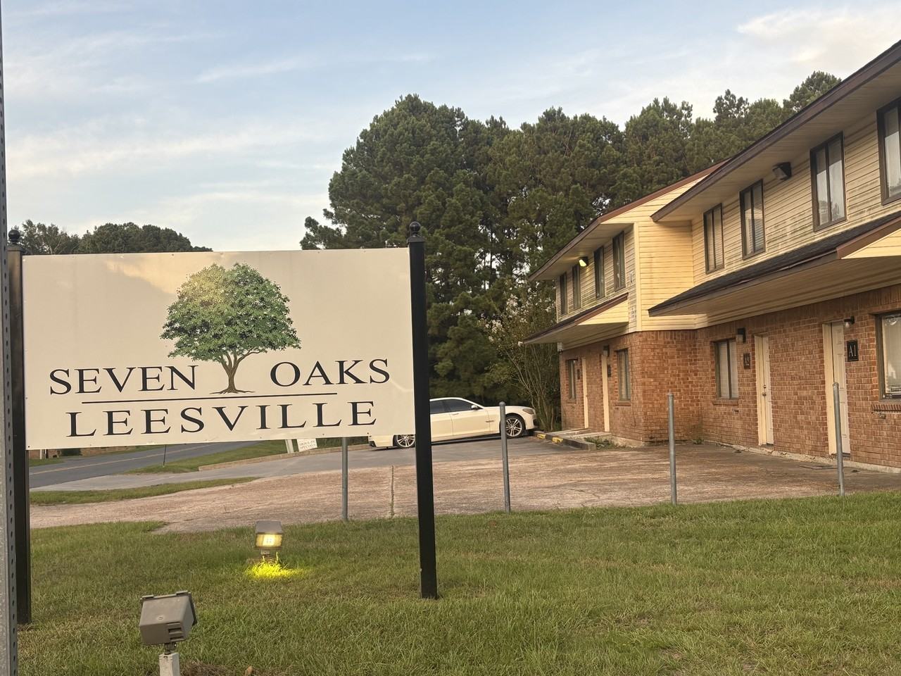 Seven Oaks - Leesville - Photo 6 of 50