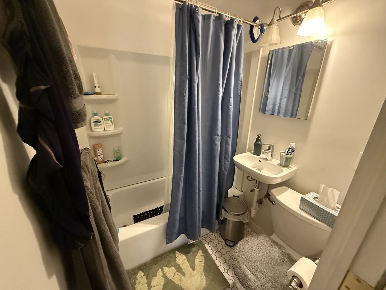 504 East Buffalo Street - Photo 4 of 6