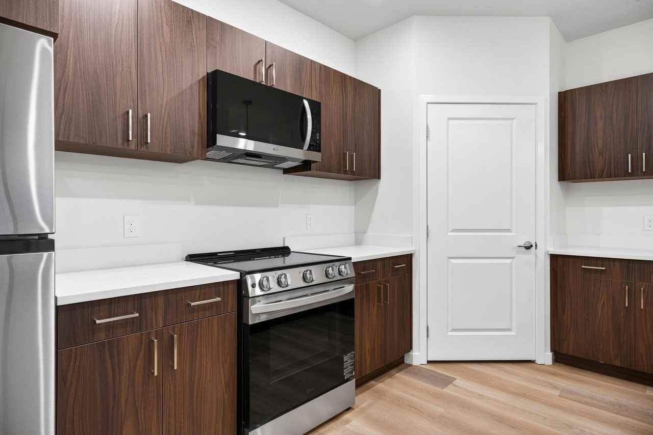 Mountain View Apartments - Photo 5 of 50