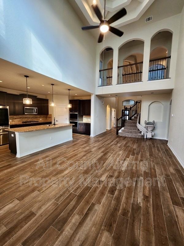 8831 Kallison Arbor - Photo 4 of 18