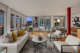 1000 Union St #PHA - Photo 1 of 1