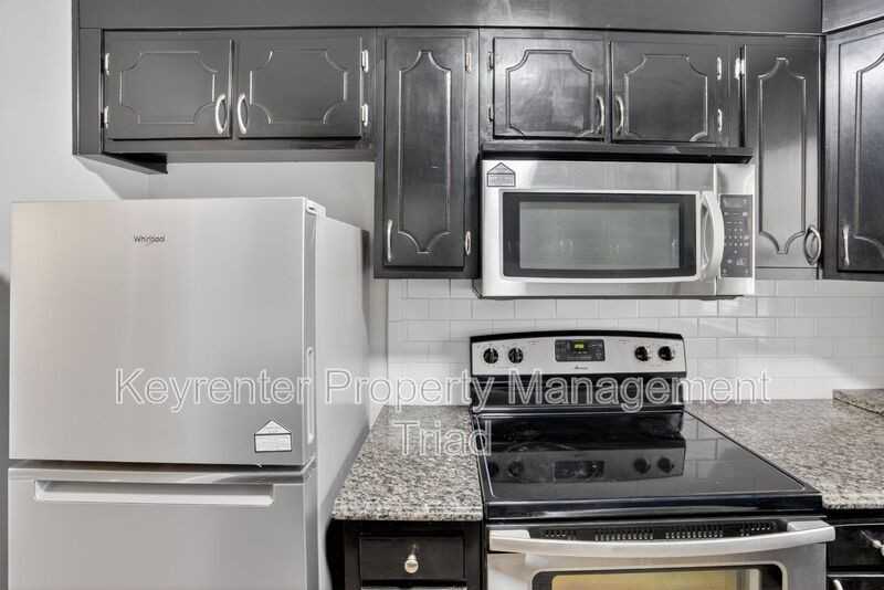 2317 Patriot Way #C - Photo 7 of 29