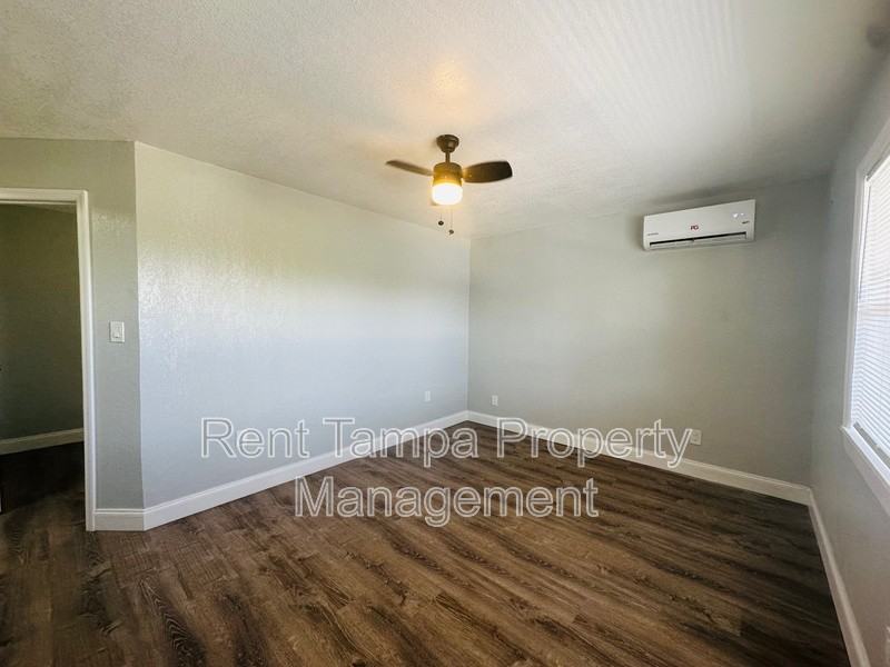 680 22nd Ave S - Photo 6 of 27