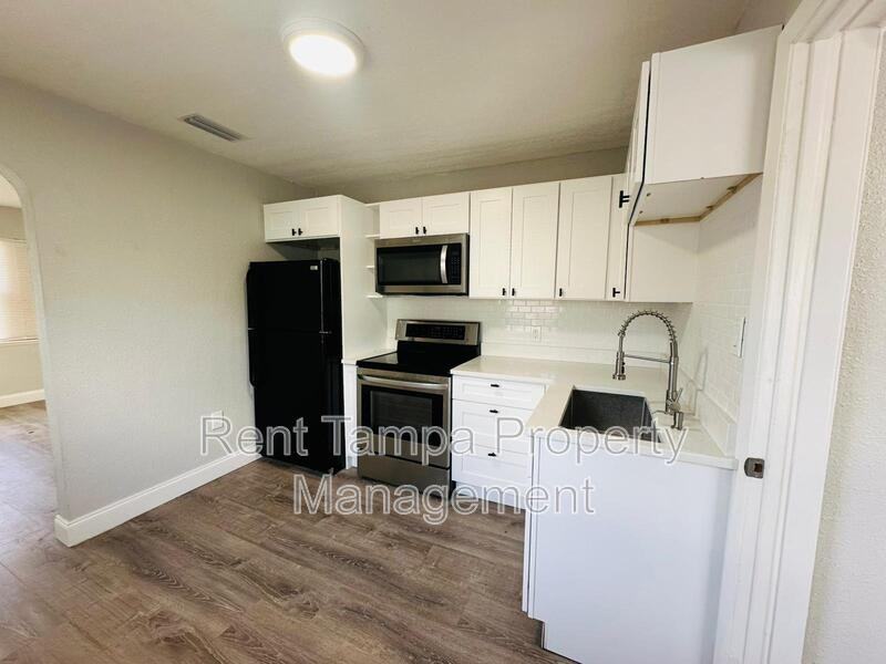 4801 10th Ave S - Photo 6 of 10