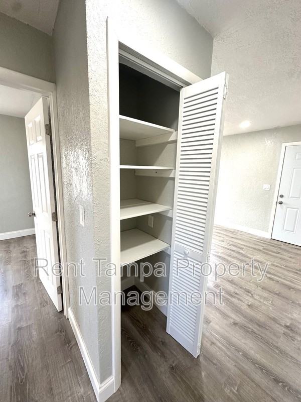 1036 1/2 19th St S - Photo 6 of 21