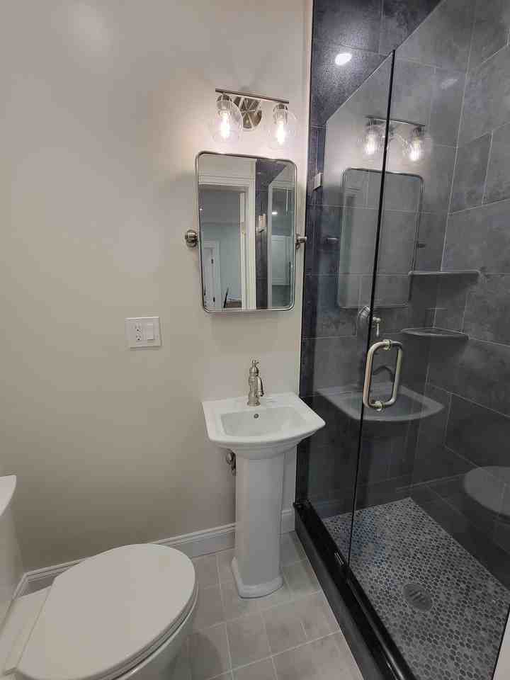 Jfk St #8 - Photo 6 of 10