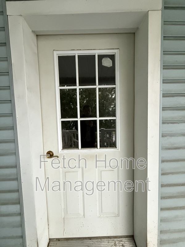 243 Old Leacock Rd #C - Photo 5 of 26