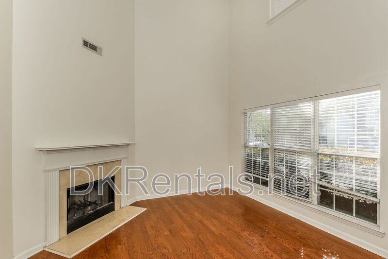 6076 Camden Forrest Dr - Photo 2 of 15