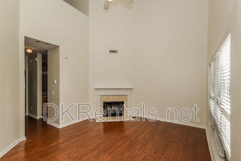 6076 Camden Forrest Dr - Photo 3 of 15