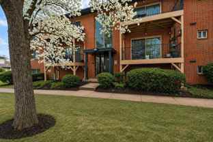 Brooke Court Apartments - Photo 1 of 1