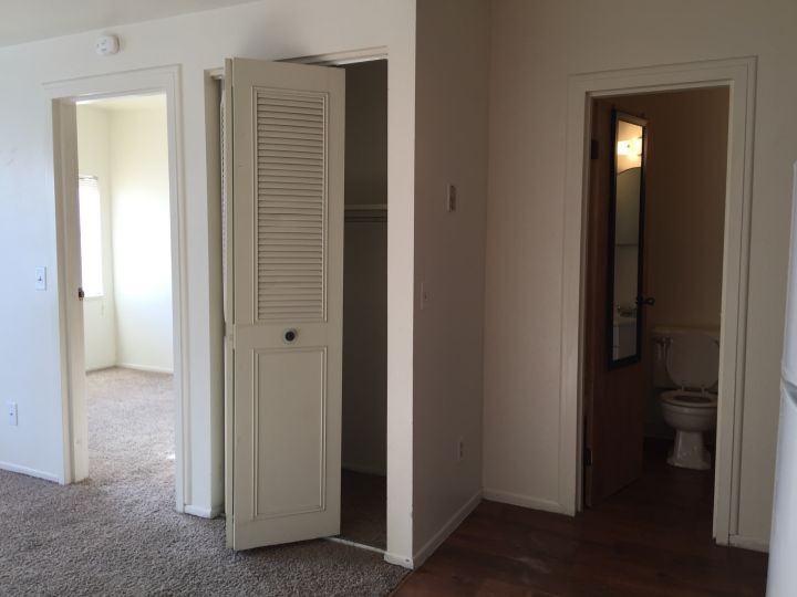 13 N 32nd St #8 - Photo 4 of 5