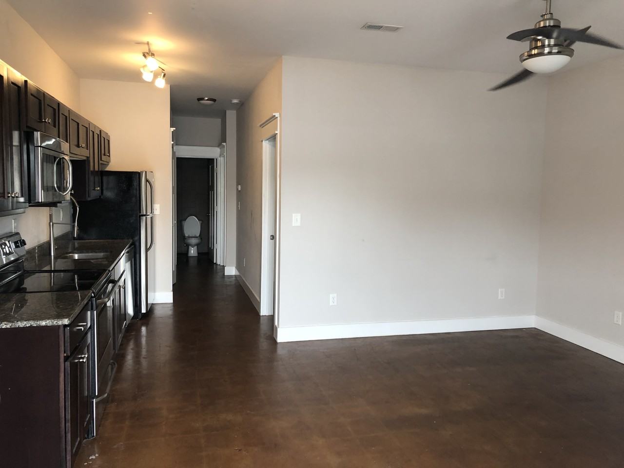 260 Parker St Ne #8 - Photo 4 of 7