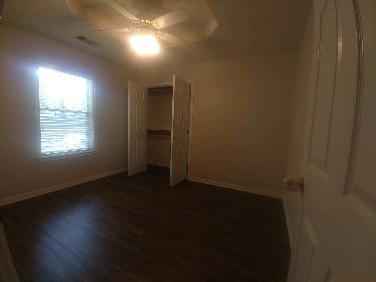 1802 White Stone Dr - Photo 2 of 13