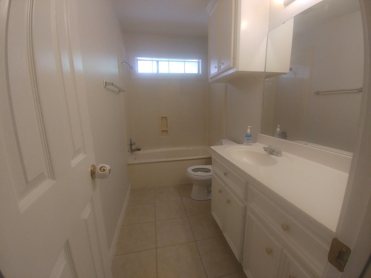 1802 White Stone Dr - Photo 3 of 13